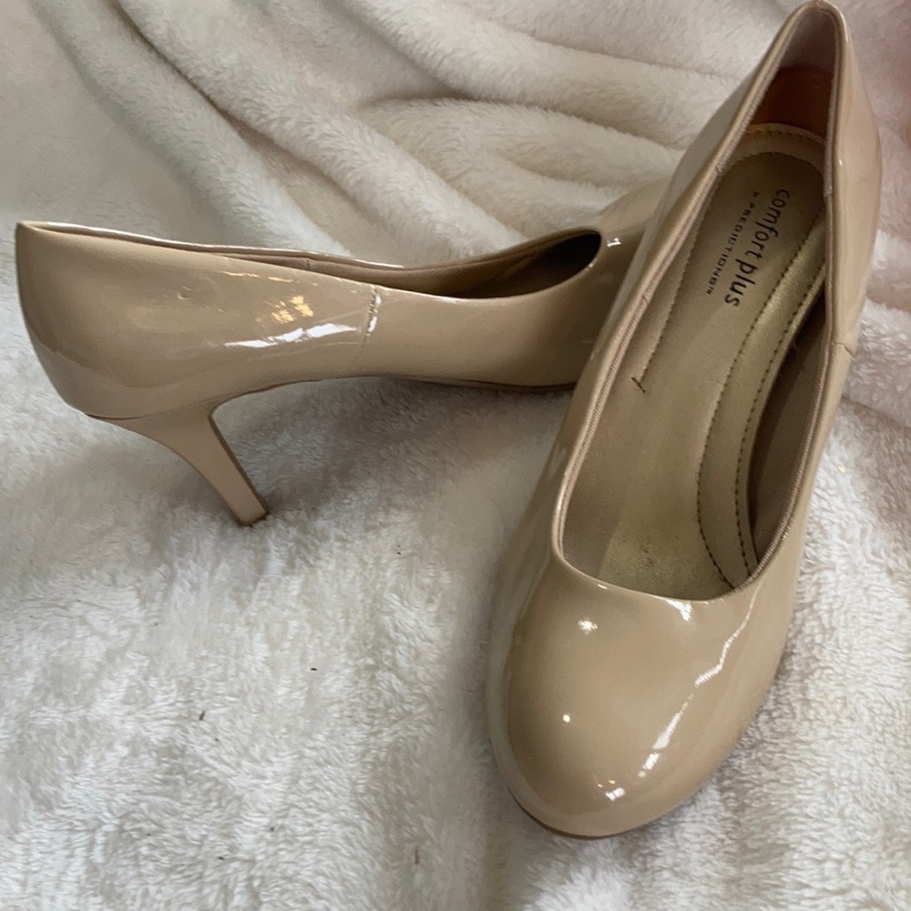 Comfort Plus by Predictions Heels